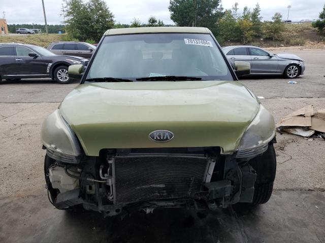  KIA SOUL 2013 Зеленый