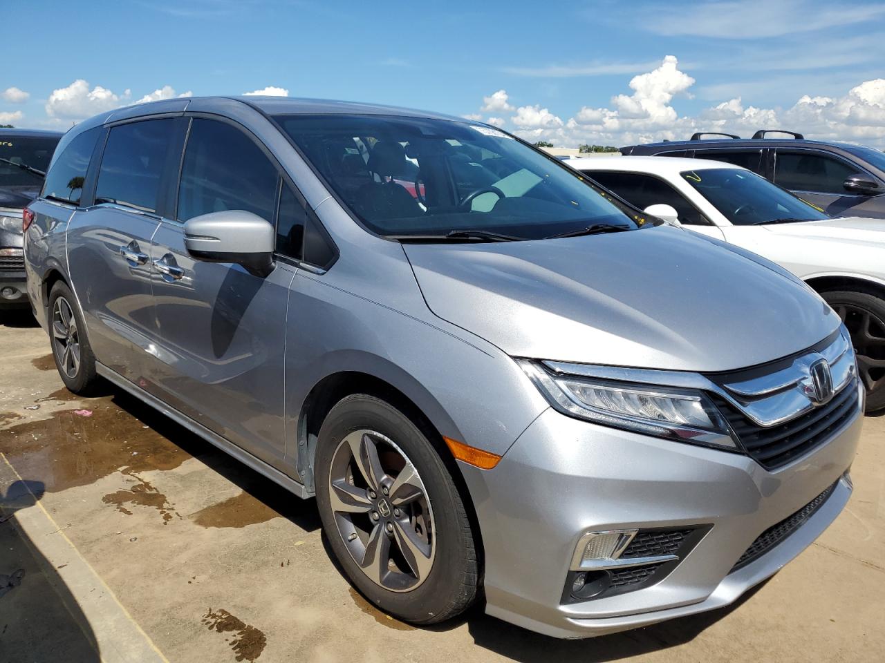 VIN 5FNRL6H88KB049964 2019 HONDA ODYSSEY no.4