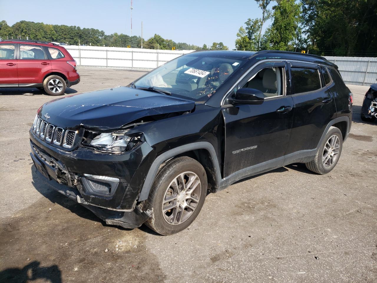 3C4NJCBBXKT679557 2019 JEEP COMPASS - Image 1