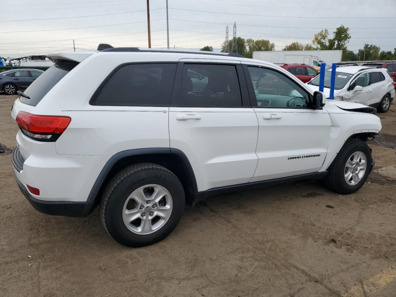2014 Jeep Grand Cherokee - Image 3