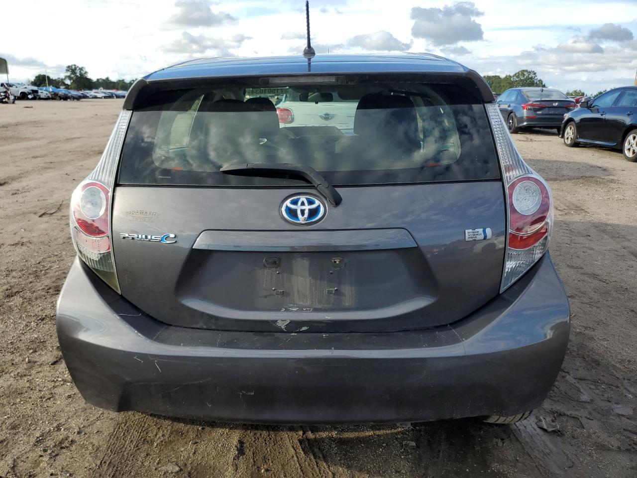 2014 Toyota Prius C VIN: JTDKDTB38E1569136 Lot: 71501034