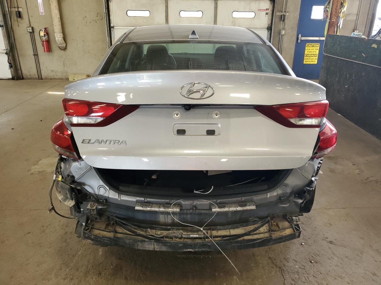 5NPD84LF5HH205314 2017 Hyundai Elantra Se