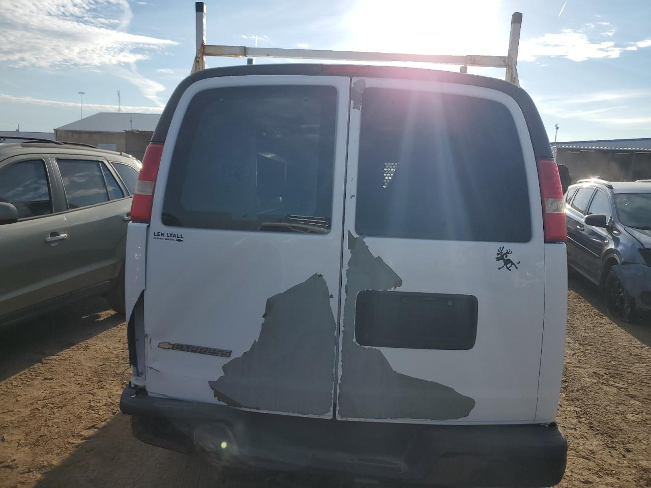 1GCFG154781209118 2008 Chevrolet Express G1500