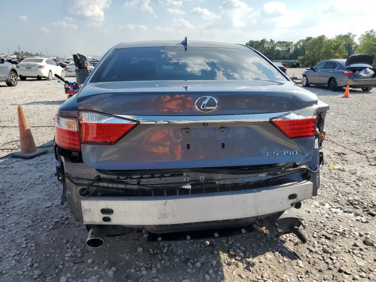 2015 Lexus Es 350 VIN: JTHBK1GG0F2163058 Lot: 72353494