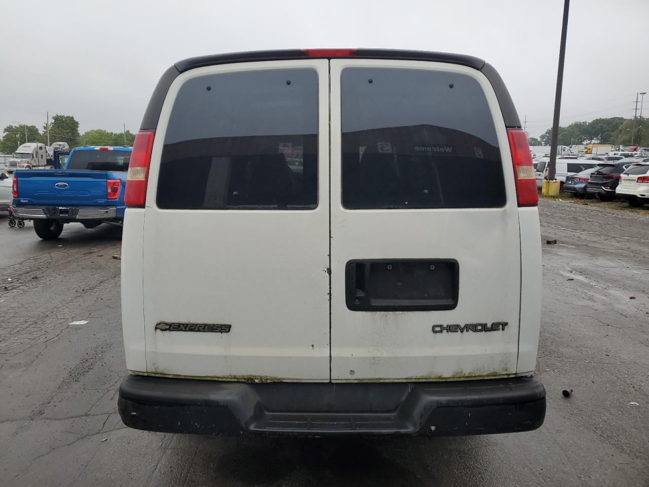 2005 Chevrolet Express G1500 VIN: 1GCFG15X051233525 Lot: 72901484