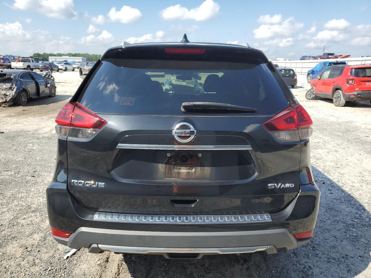 2018 Nissan Rogue S VIN: 5N1AT2MV7JC768552 Lot: 72729244