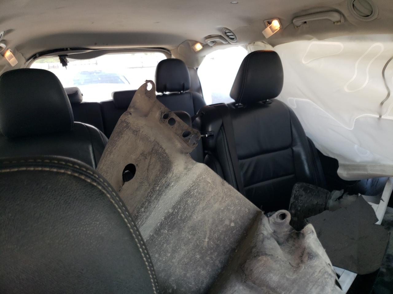 2015 Toyota Sienna - Image 11