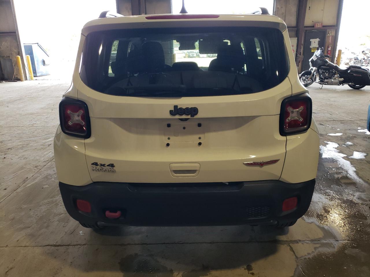 ZACCJBCB6JPH64109 2018 Jeep Renegade Trailhawk