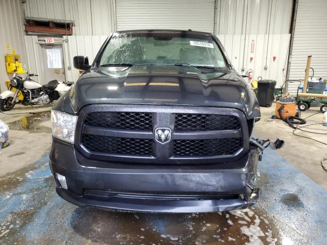 Pickups RAM 1500 2016 Gray