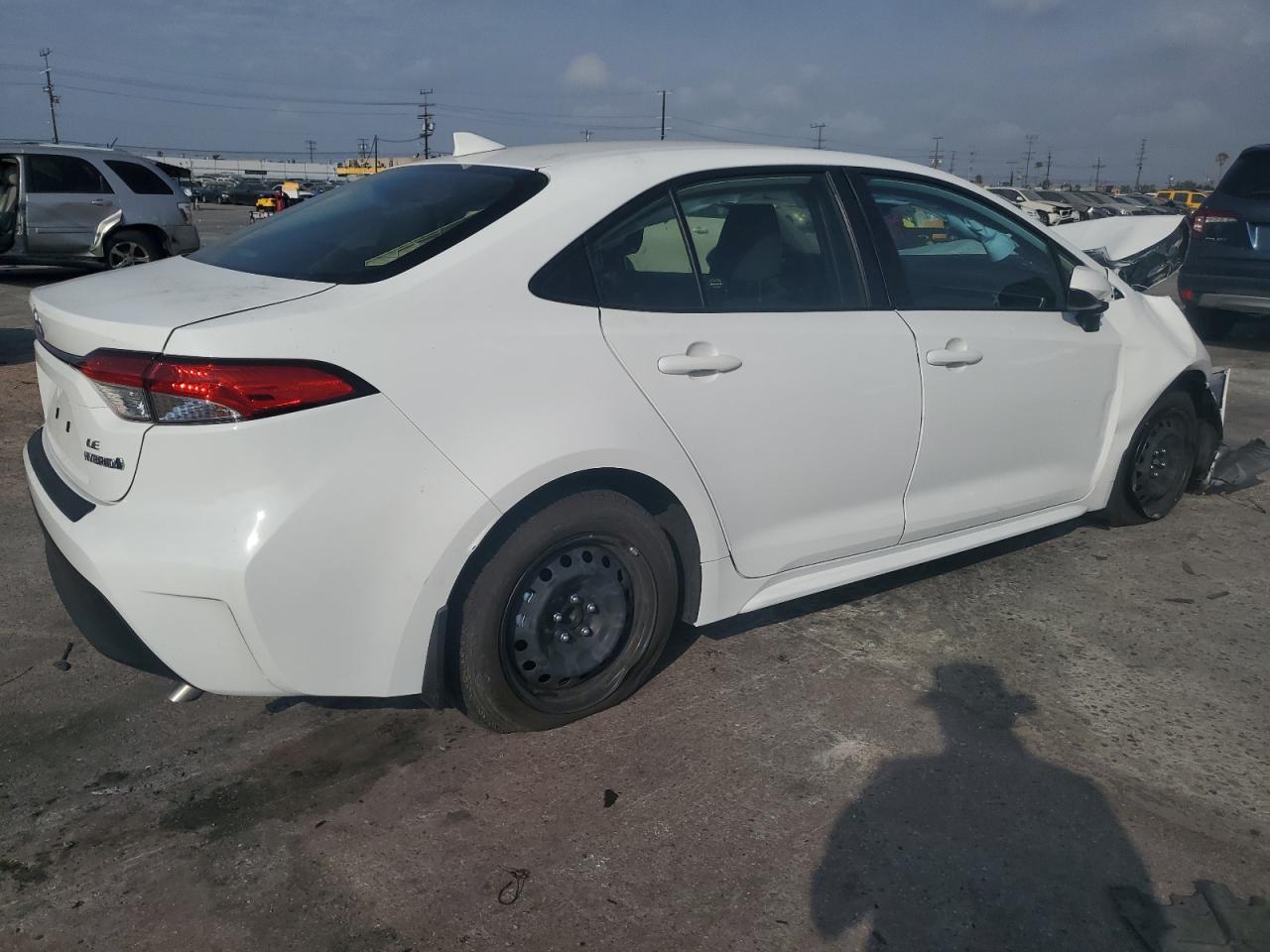 2023 Toyota Corolla Le VIN: JTDBCMFE4P3025230 Lot: 72584944