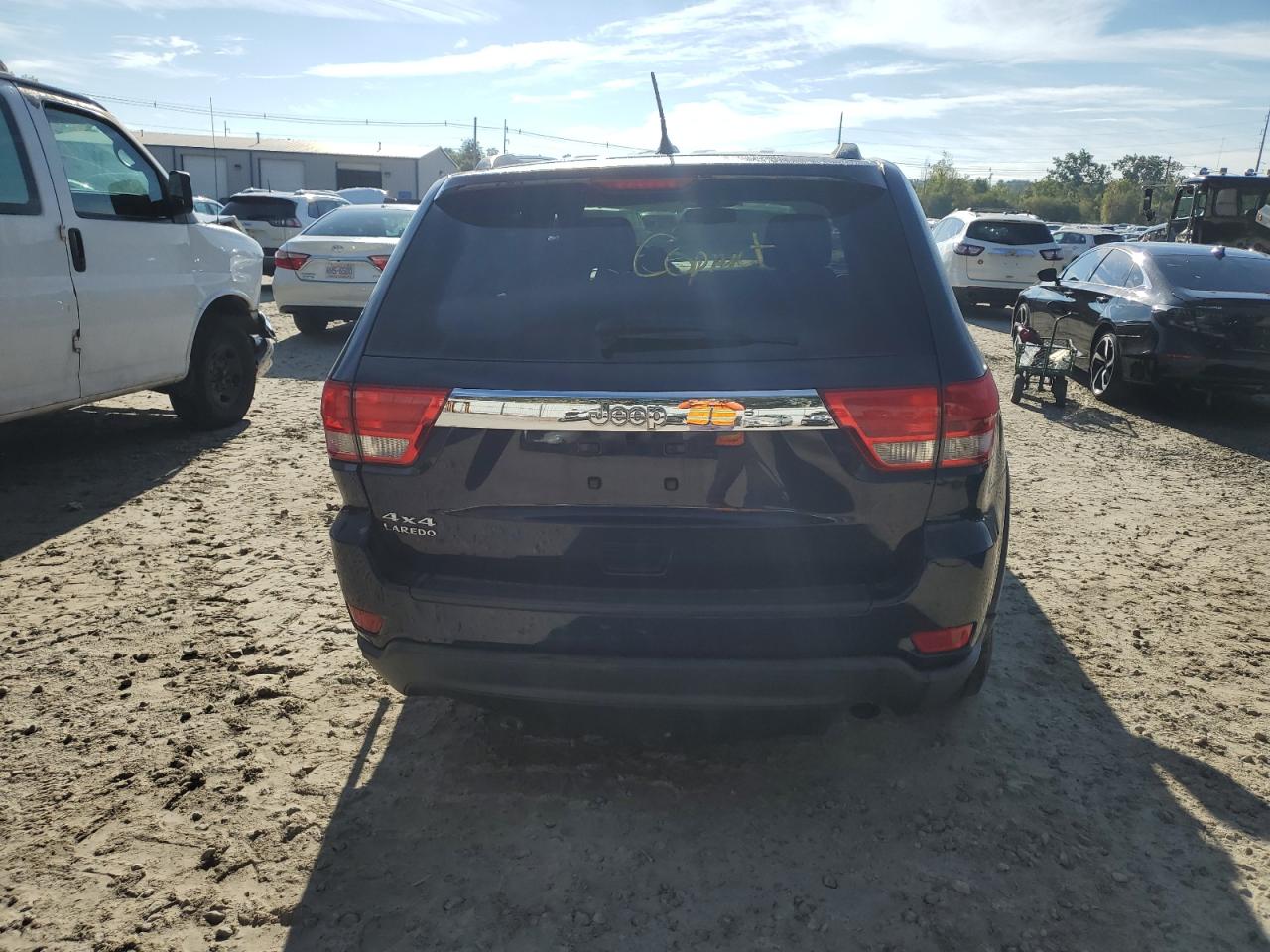 1C4RJFAG7DC633943 2013 Jeep Grand Cherokee Laredo