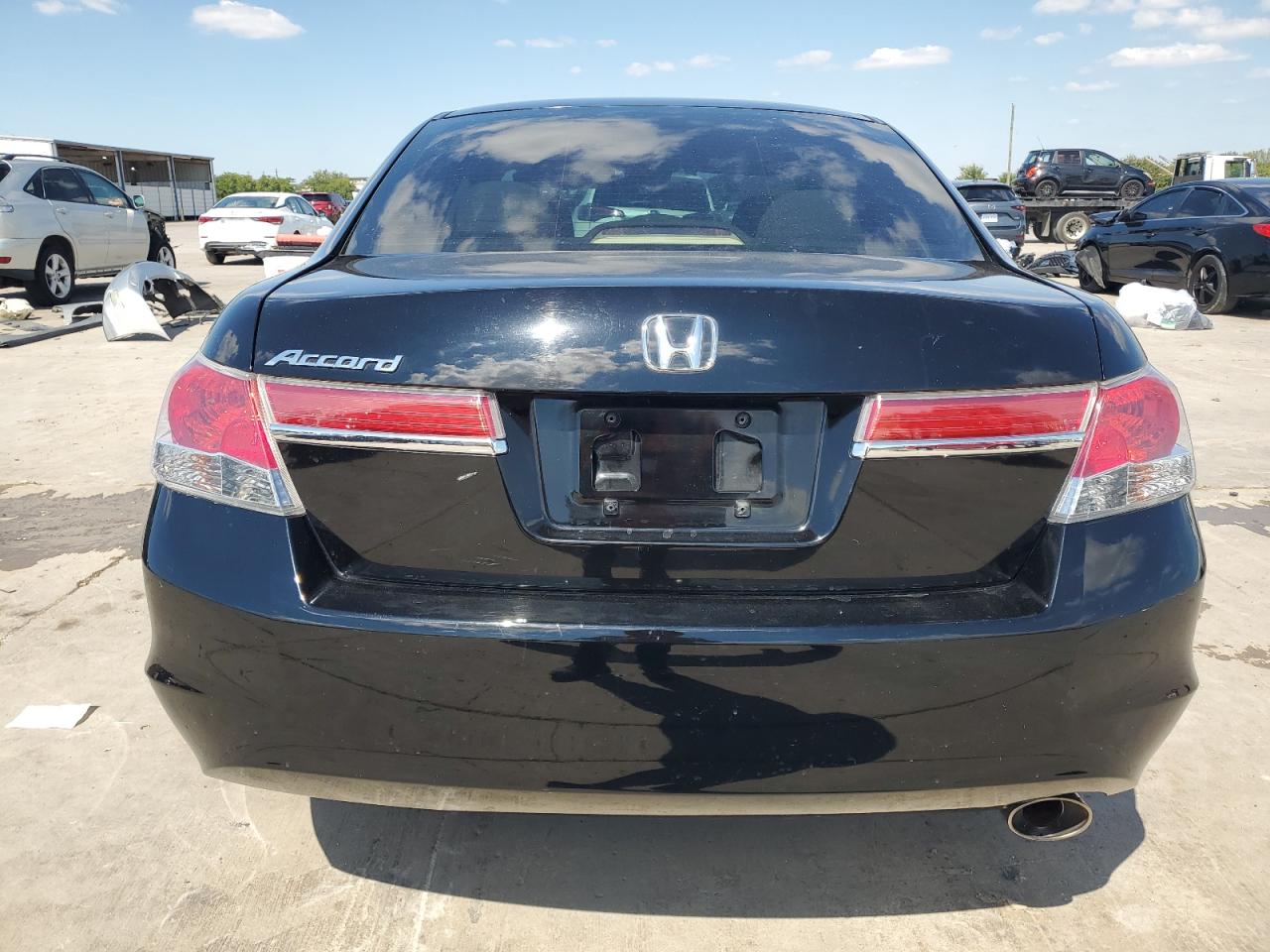 1HGCP2F40CA012034 2012 Honda Accord Lxp