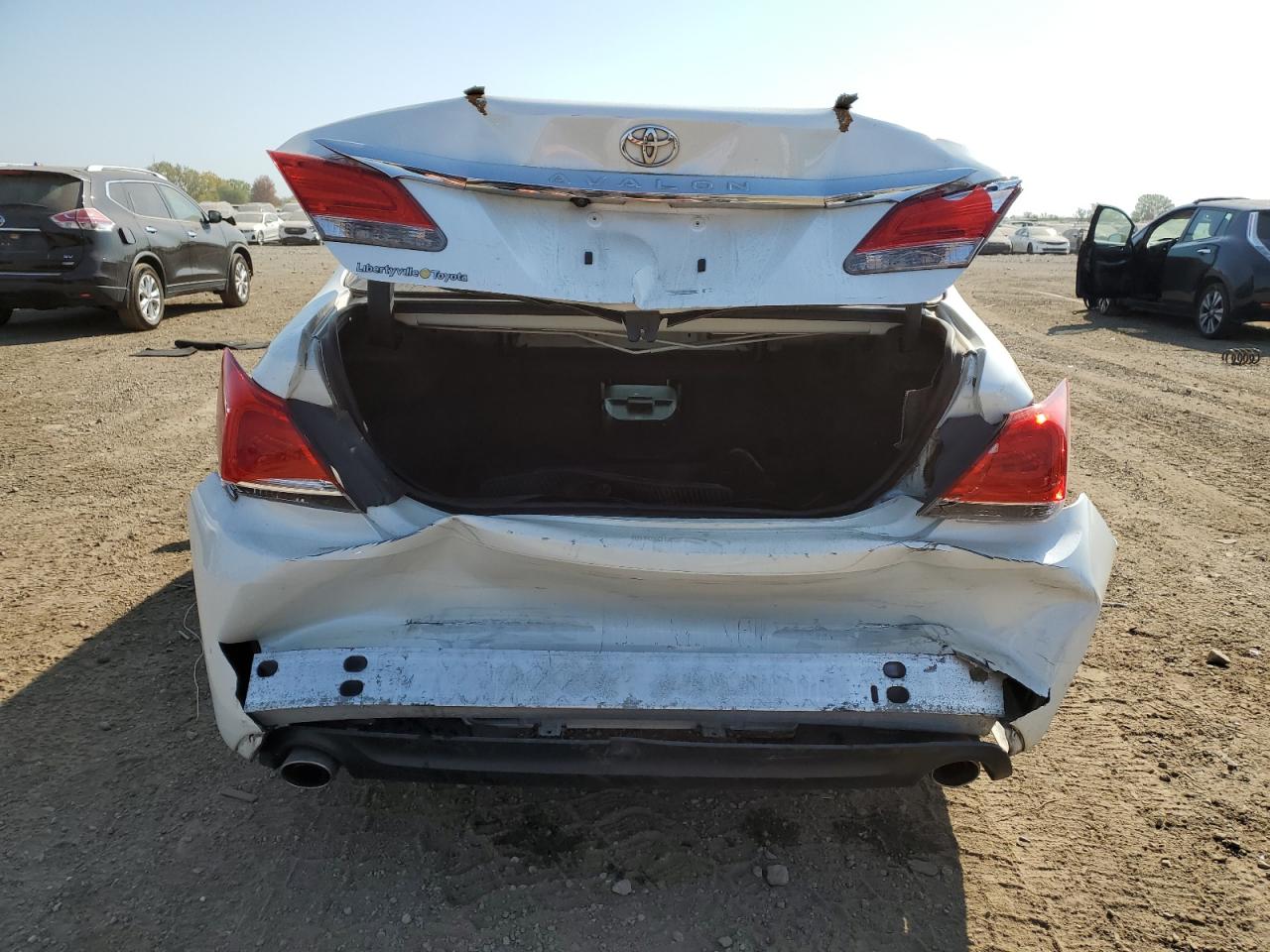 4T1BK3DB4BU381004 2011 Toyota Avalon Base