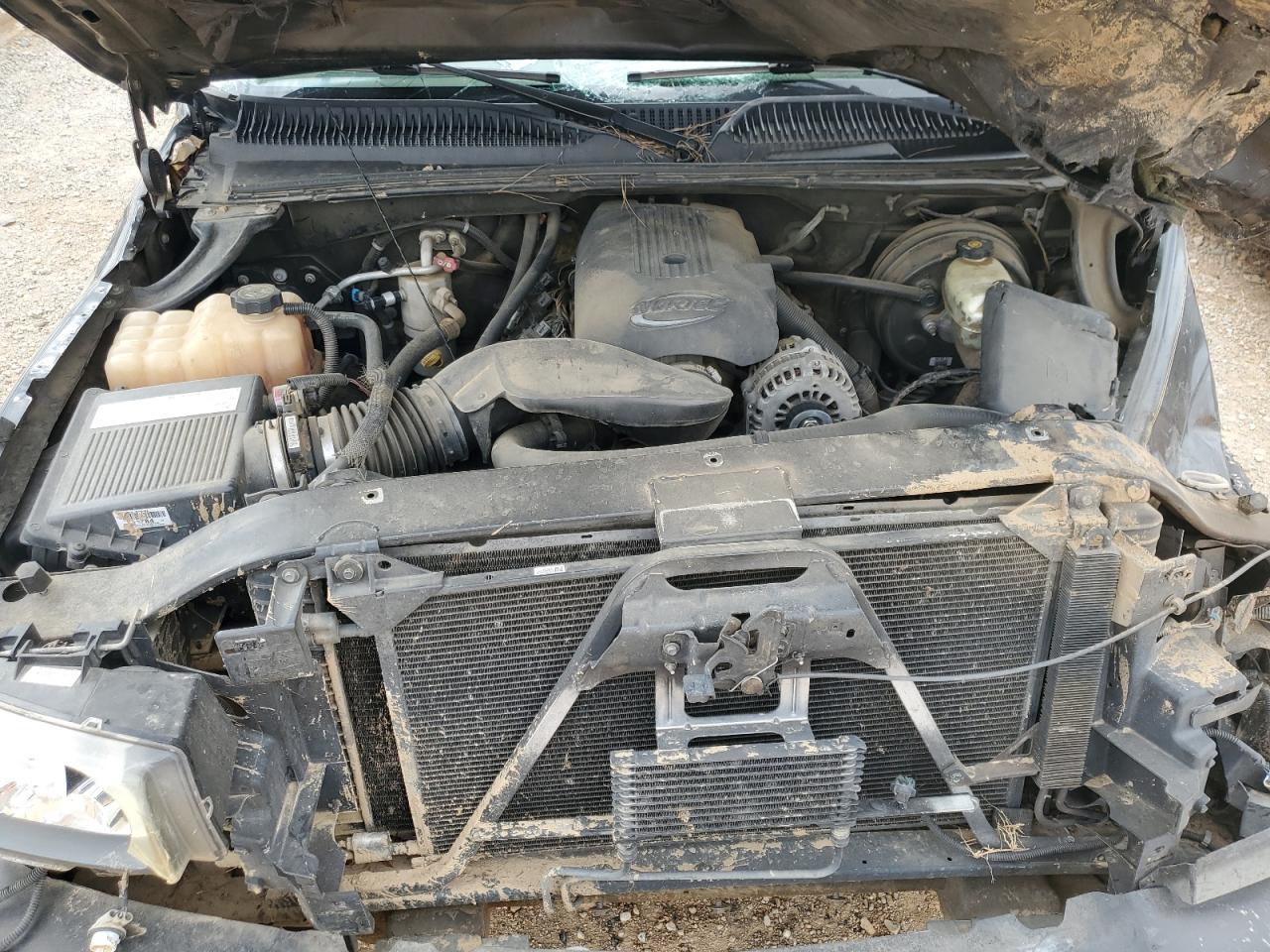 2006 Chevrolet Silverado - Image 12