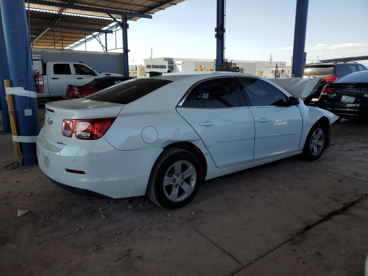 2016 Chevrolet Malibu - Image 3