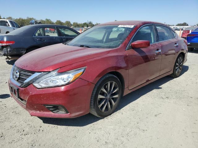  NISSAN ALTIMA 2017 Czerwony