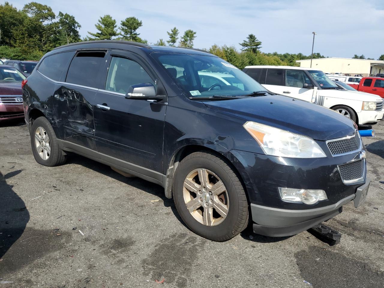 2012 Chevrolet Traverse - Image 4
