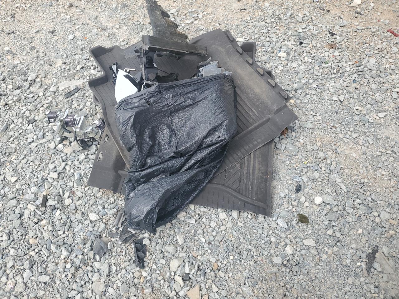 2020 Chevrolet Silverado K1500 Rst VIN: 3GCUYEED0LG376040 Lot: 71084174