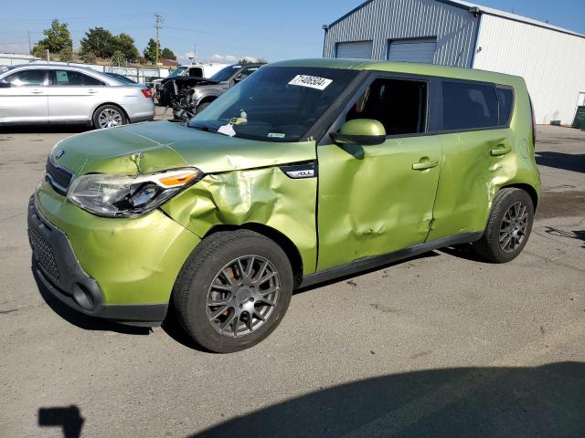  KIA SOUL 2015 Зеленый