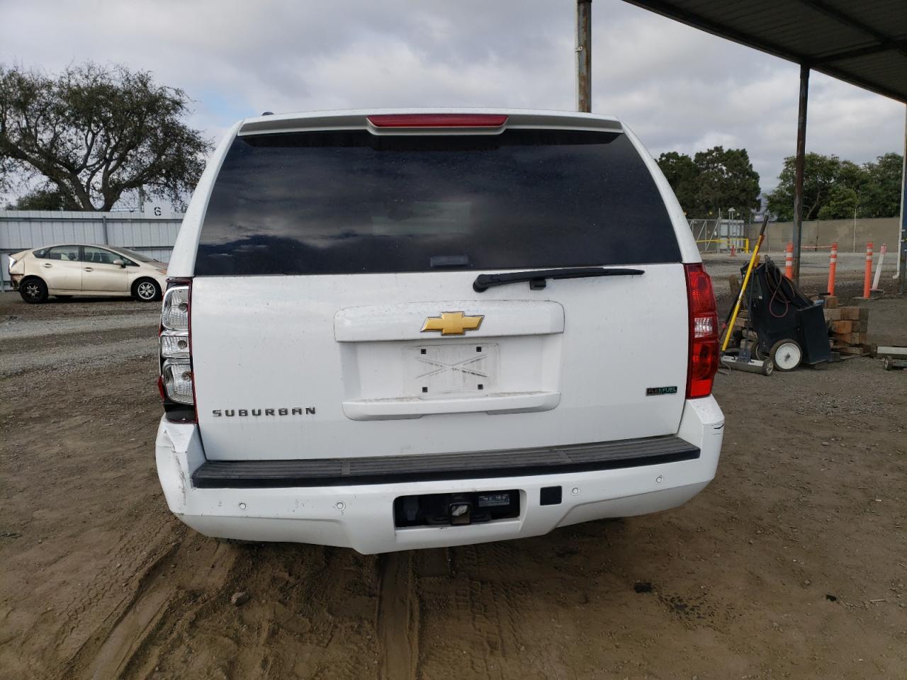 2012 Chevrolet Suburban C1500 Lt VIN: 1GNSCJE01CR317291 Lot: 72185754