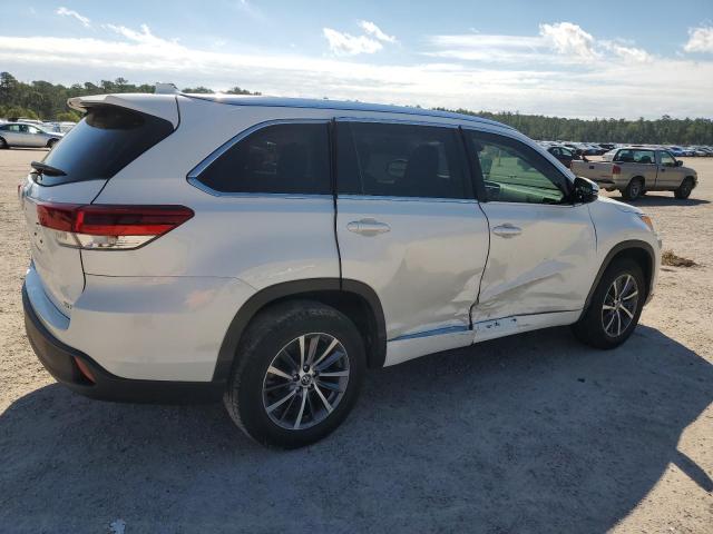  TOYOTA HIGHLANDER 2018 Білий