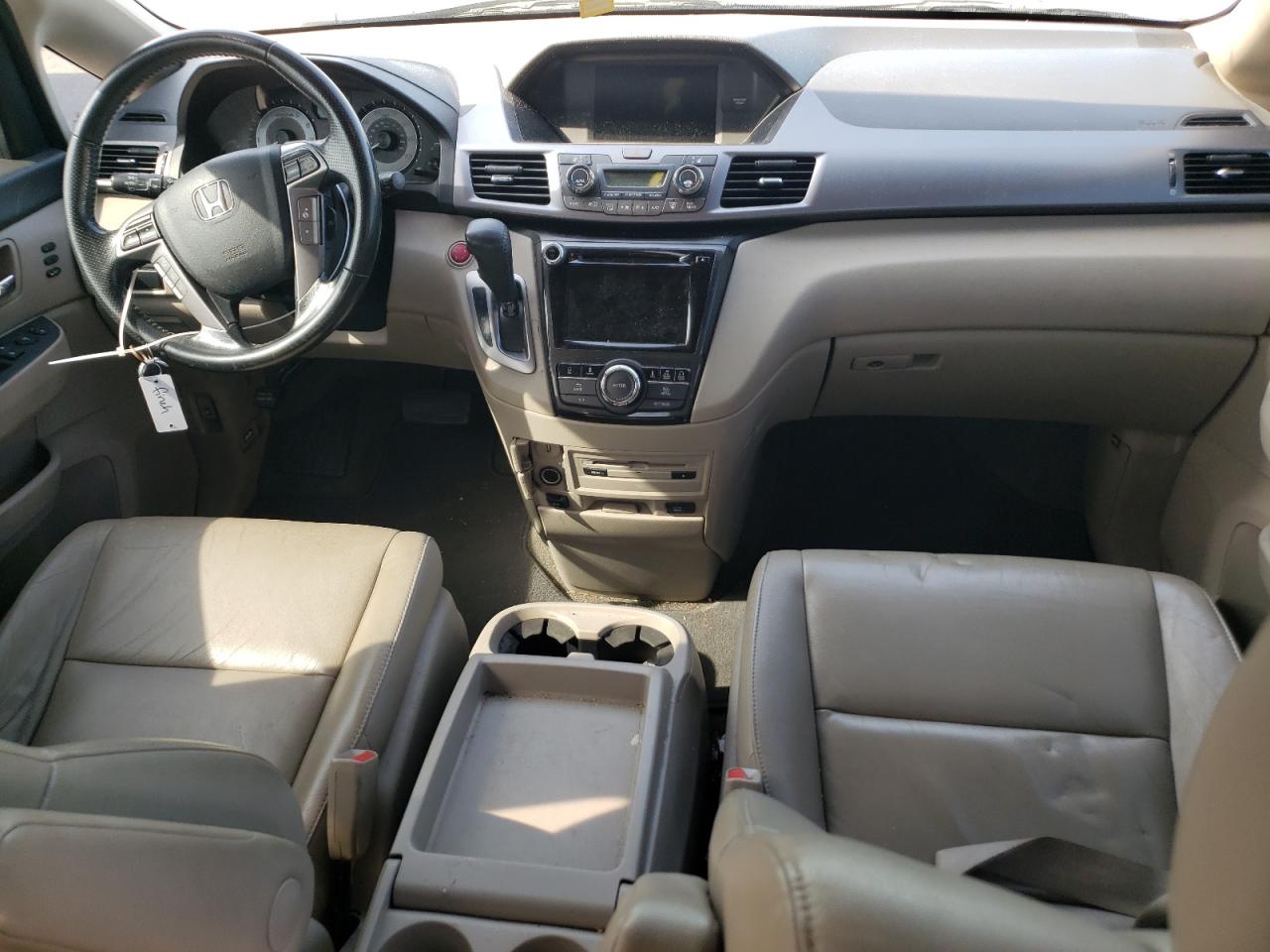2014 Honda Odyssey - Image 8