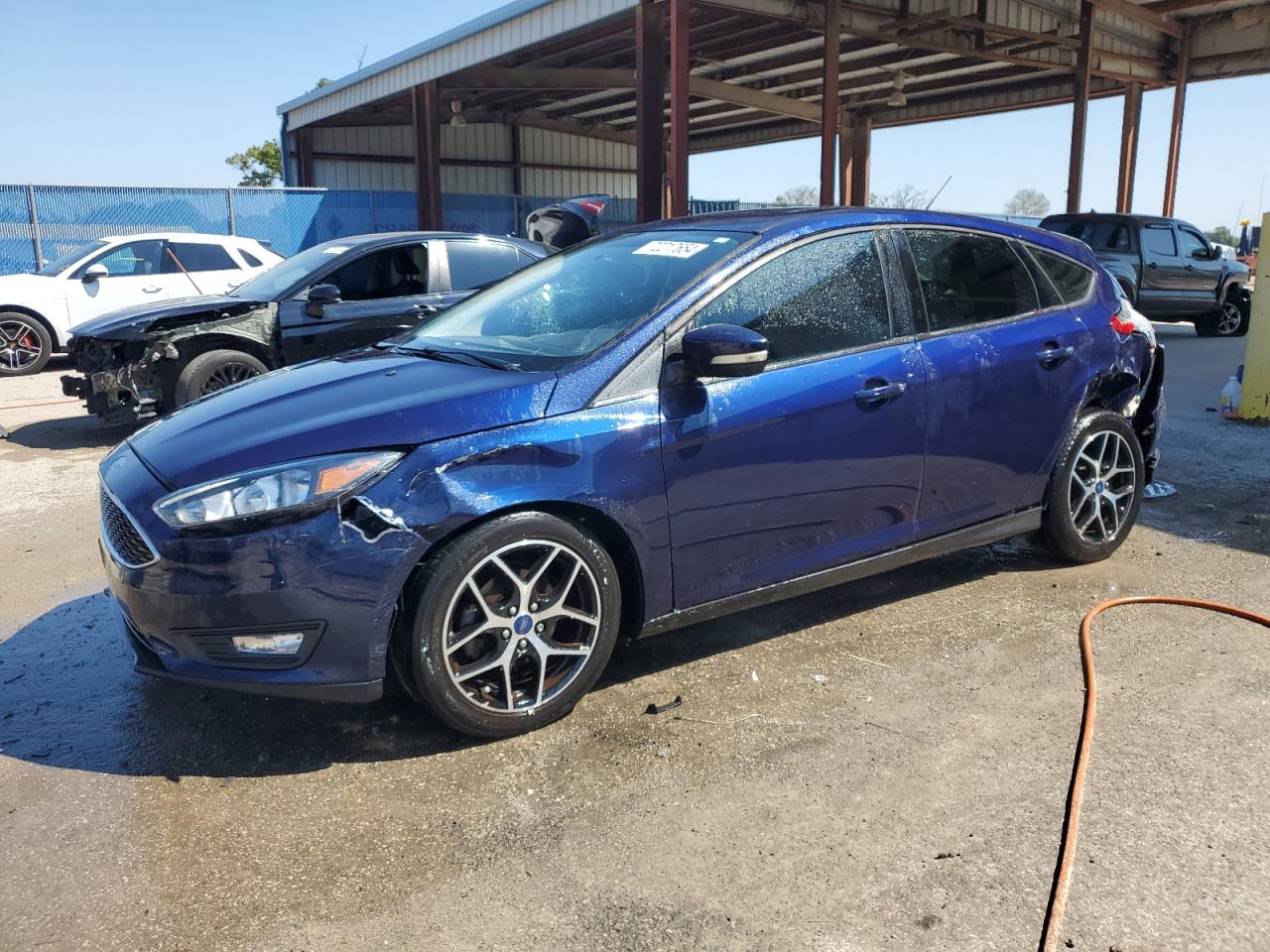 1FADP3M29HL289440 2017 FORD FOCUS - Image 1