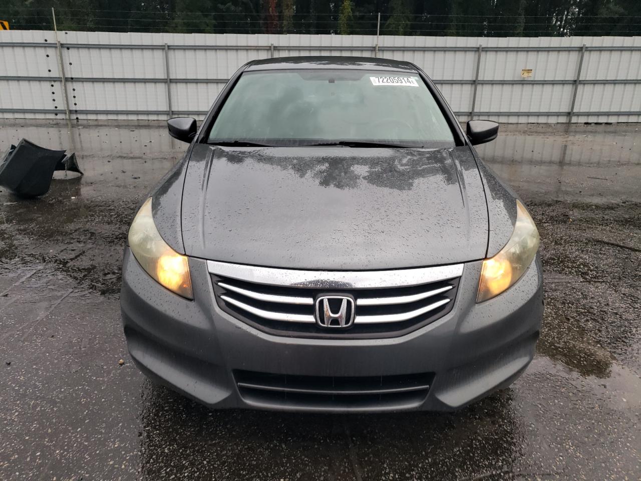 1HGCP2F60BA085811 2011 Honda Accord Se