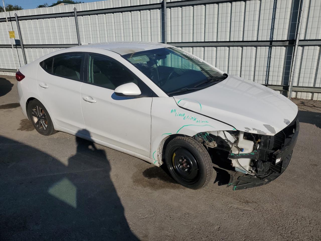2018 Hyundai Elantra - Image 4