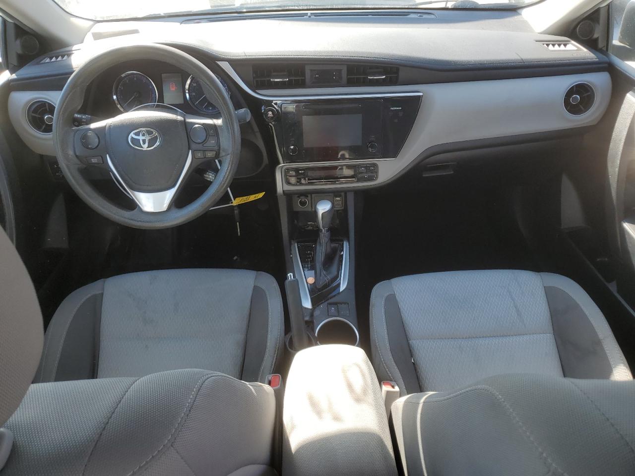 2017 Toyota Corolla - Image 8