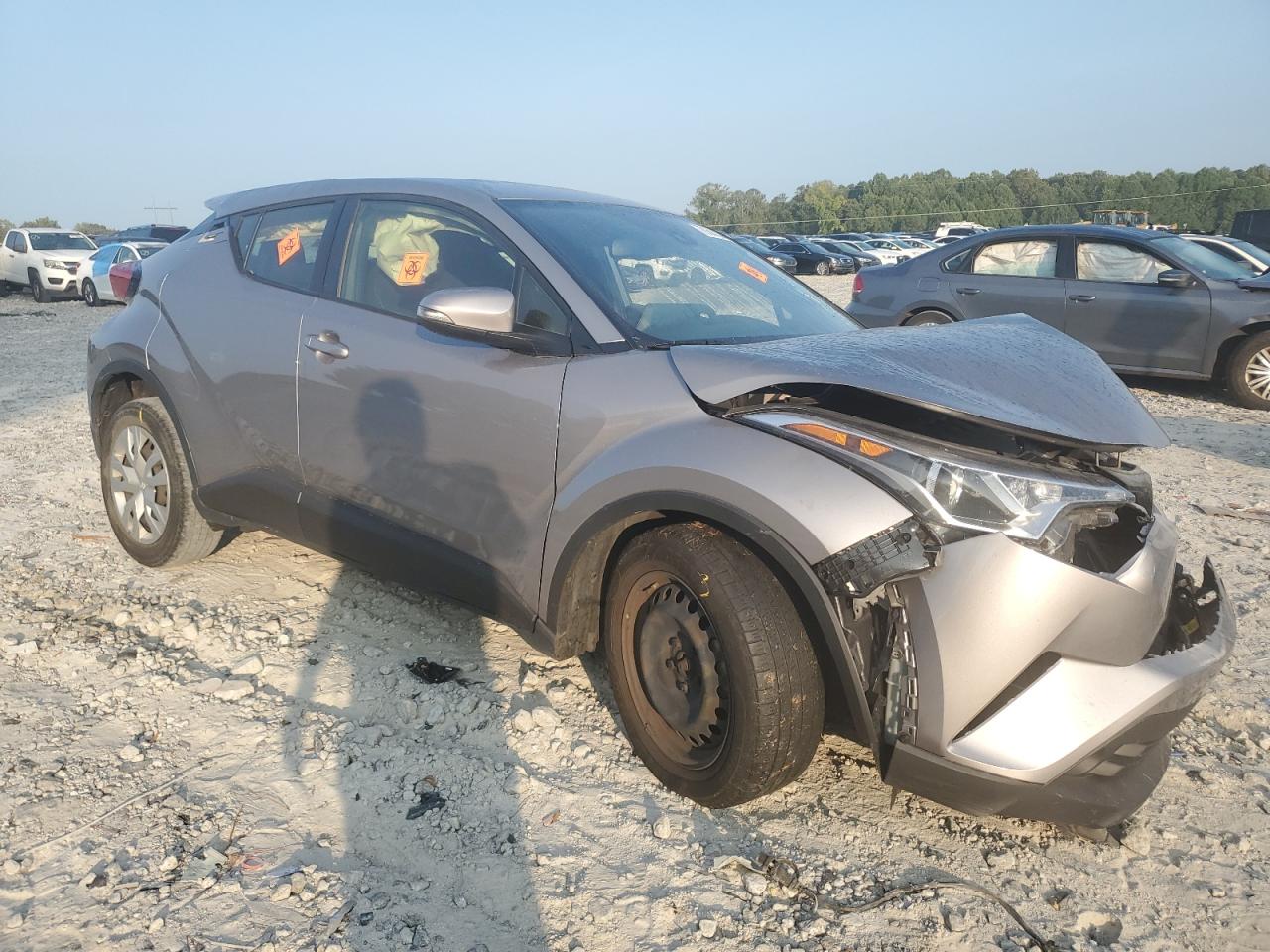 JTNKHMBX0K1021233 2019 Toyota C-Hr Xle