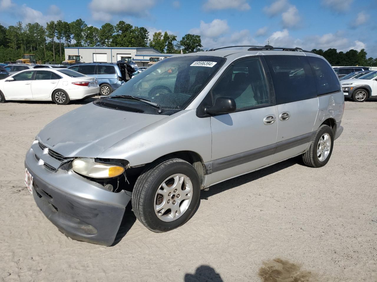 2000 Dodge Caravan Se VIN: 2B4GP45G0YR525310 Lot: 69596394