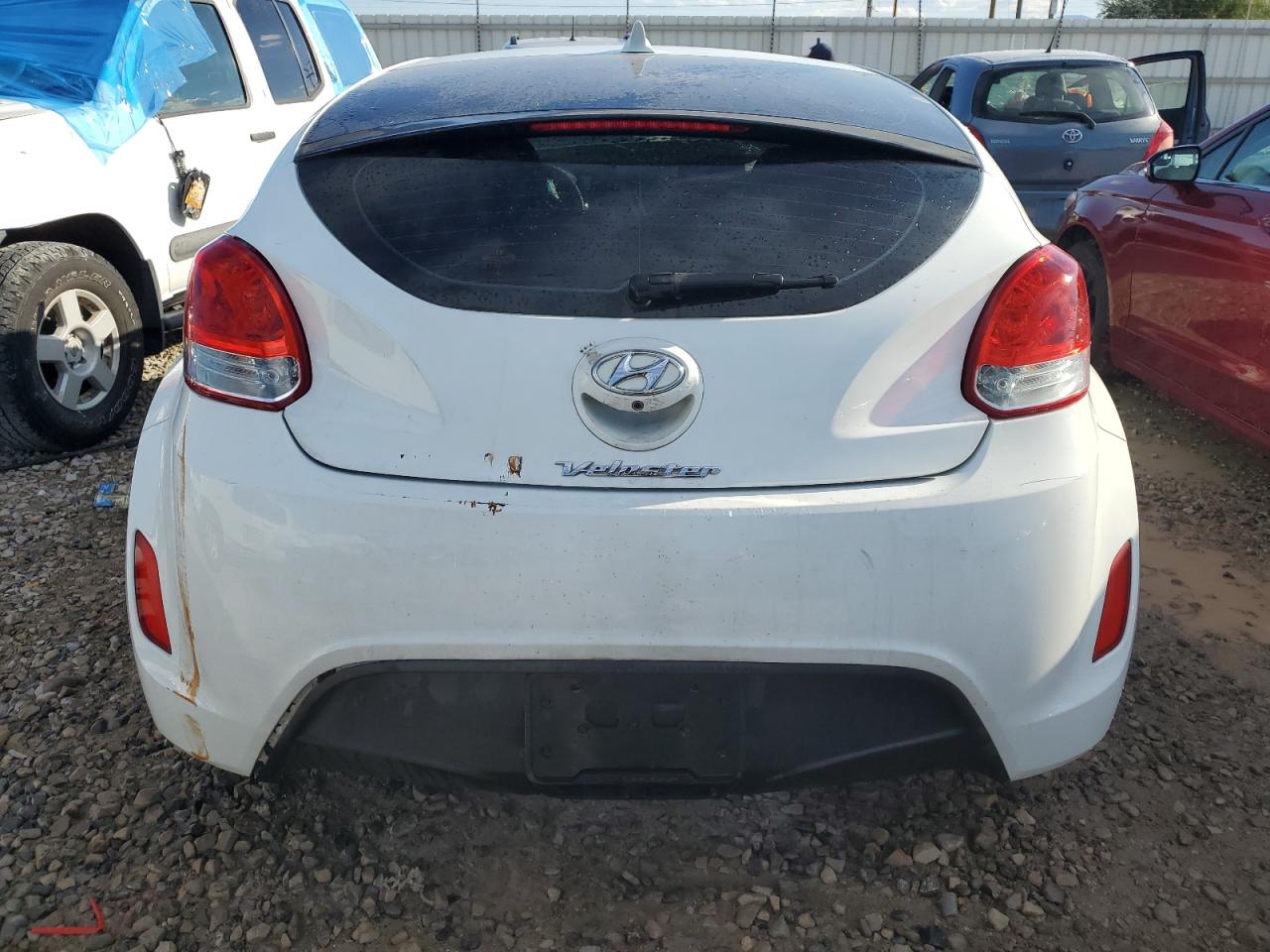 2015 Hyundai Veloster VIN: KMHTC6ADXFU227833 Lot: 71989084