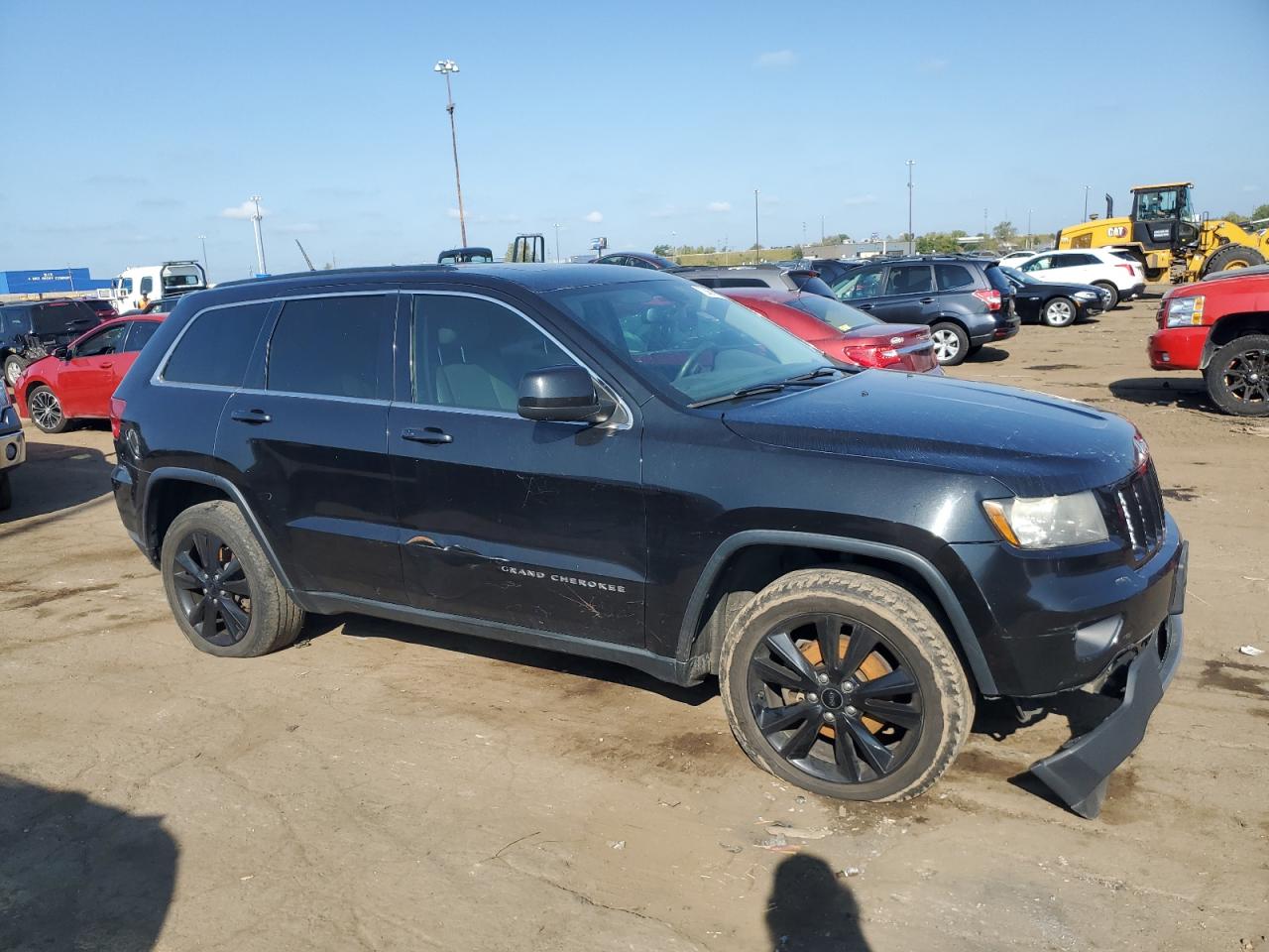 1C4RJFAG3CC327224 2012 Jeep Grand Cherokee Laredo