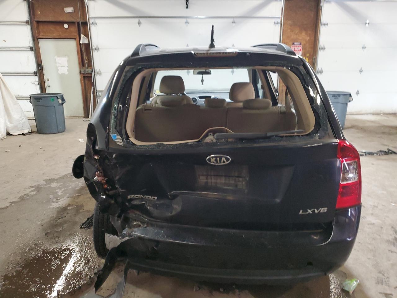 2018 Kia Rondo Lx VIN: KNAFG526987124689 Lot: 71624324