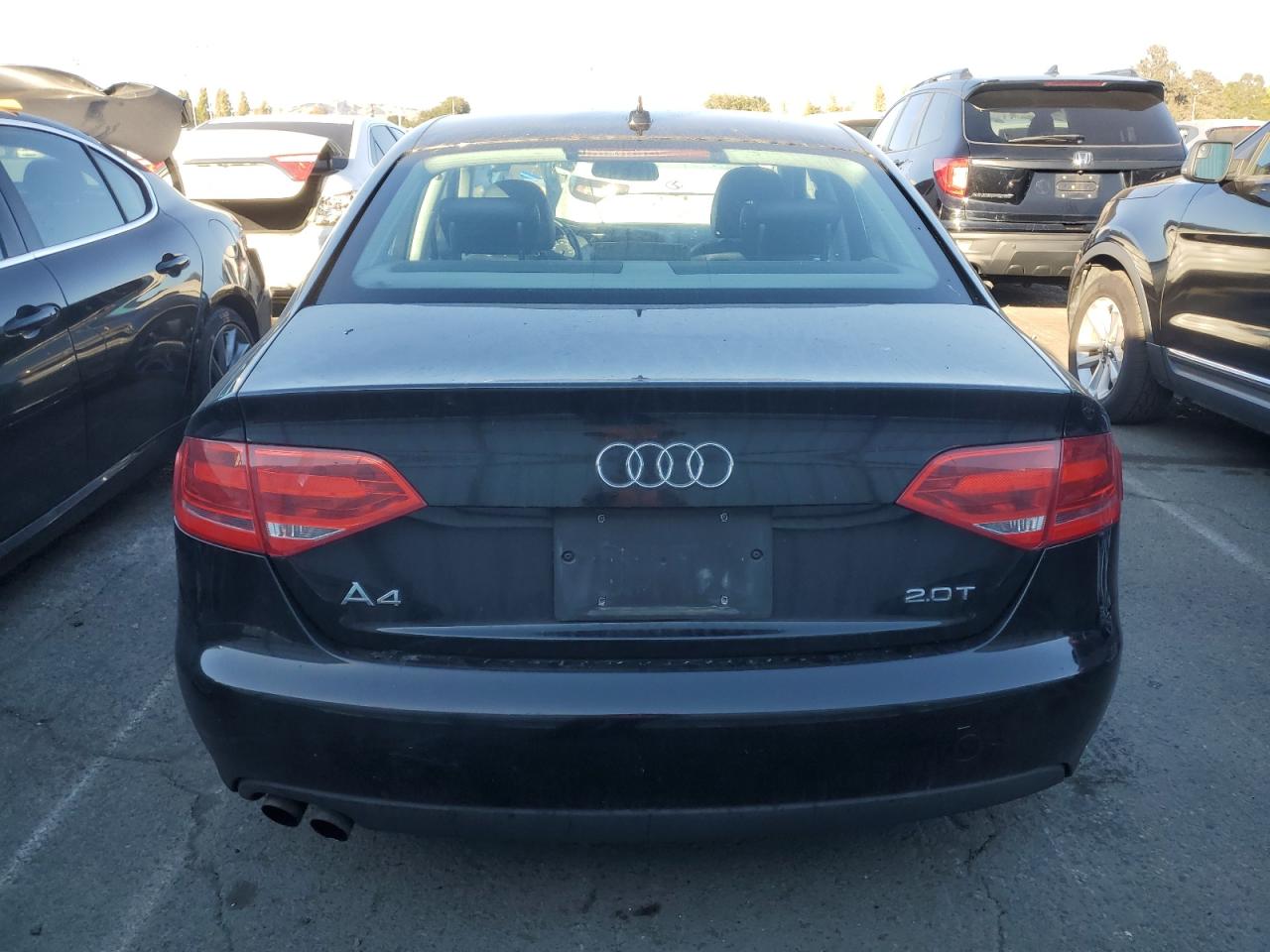 2010 Audi A4 Premium VIN: WAUAFAFL2AN060633 Lot: 70393904