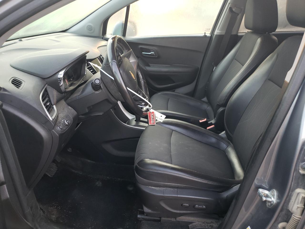 KL7CJLSB3KB800788 2019 Chevrolet Trax 1Lt