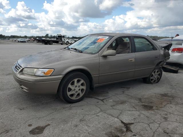 1999 Toyota Camry Le