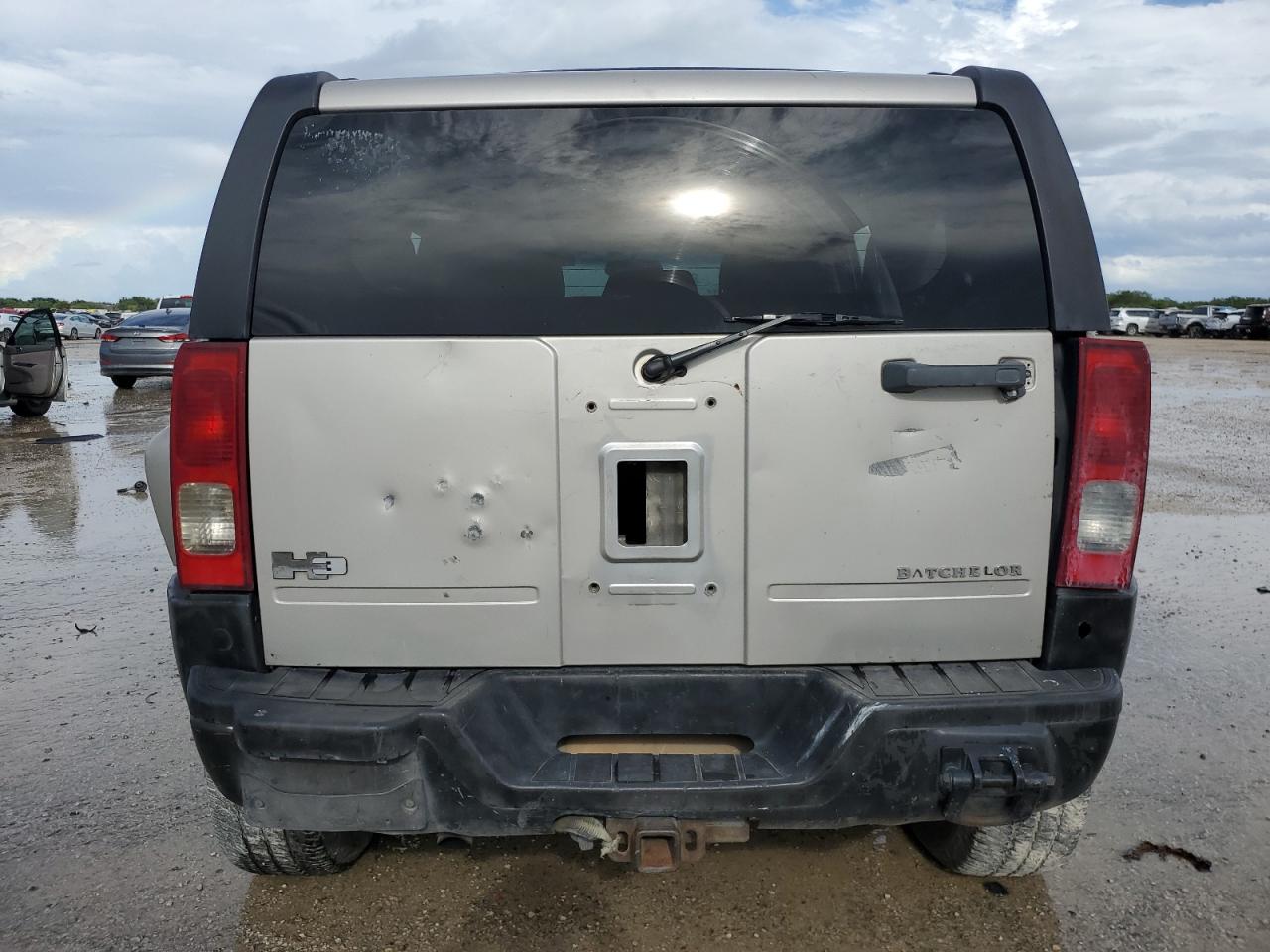 2007 Hummer H3 VIN: 5GTDN13E378156604 Lot: 69679354