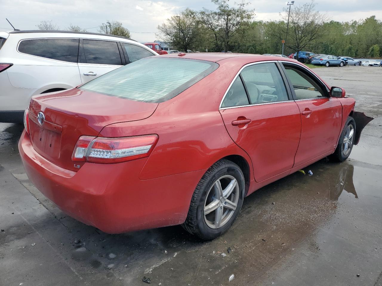 2010 Toyota Camry - Image 3