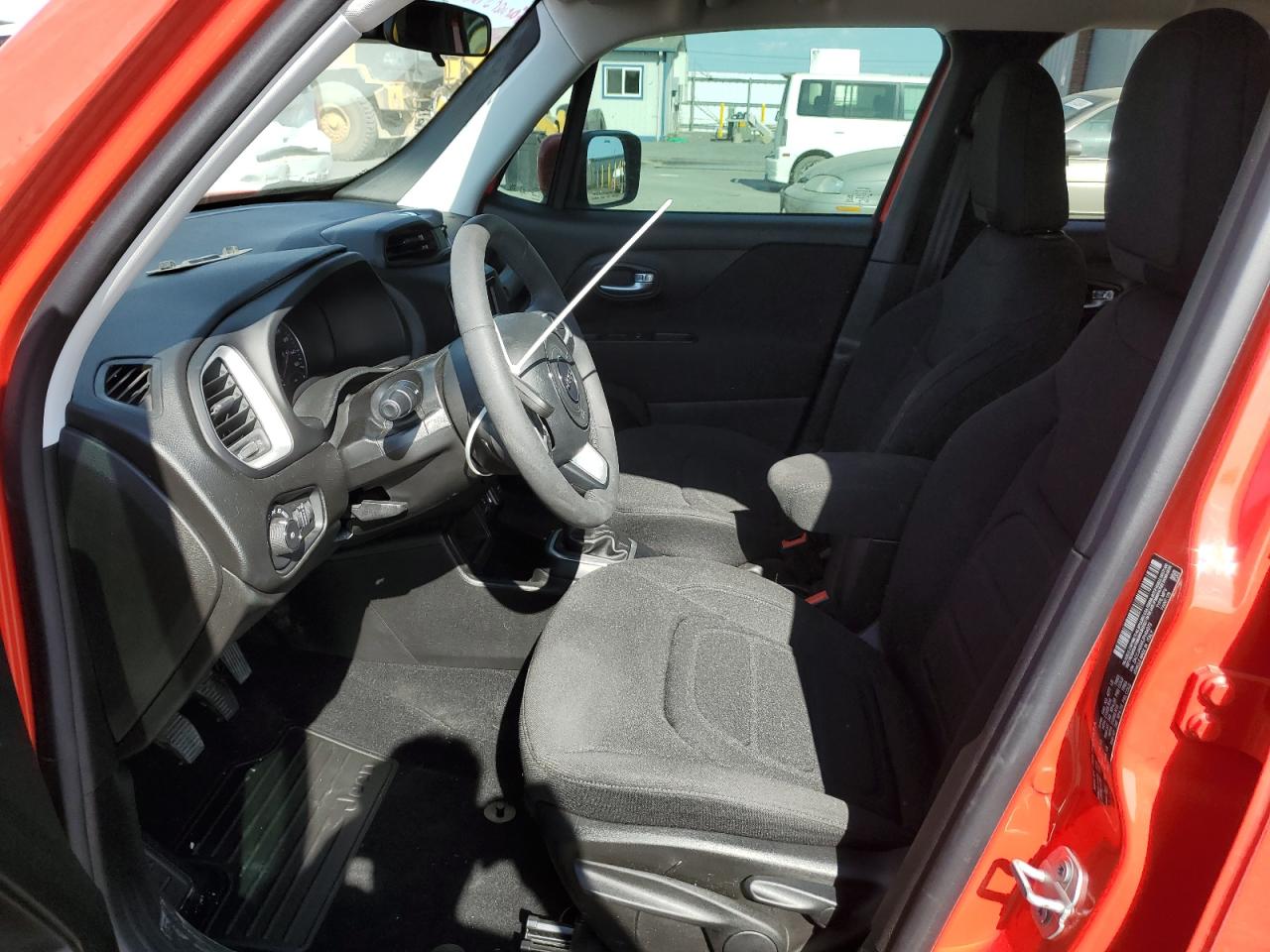 ZACCJABHXJPH64372 2018 Jeep Renegade Latitude