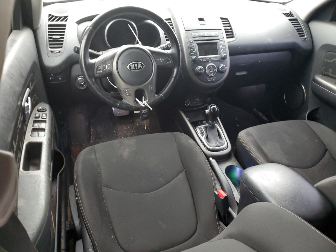 KNDJT2A60D7538060 2013 Kia Soul +