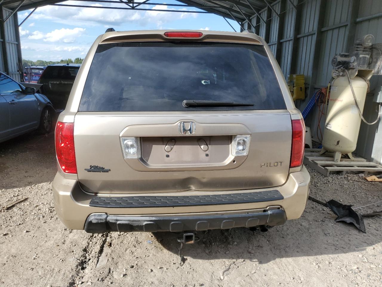 2HKYF18414H565347 2004 Honda Pilot Ex