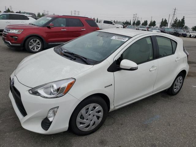 2016 Toyota Prius C 