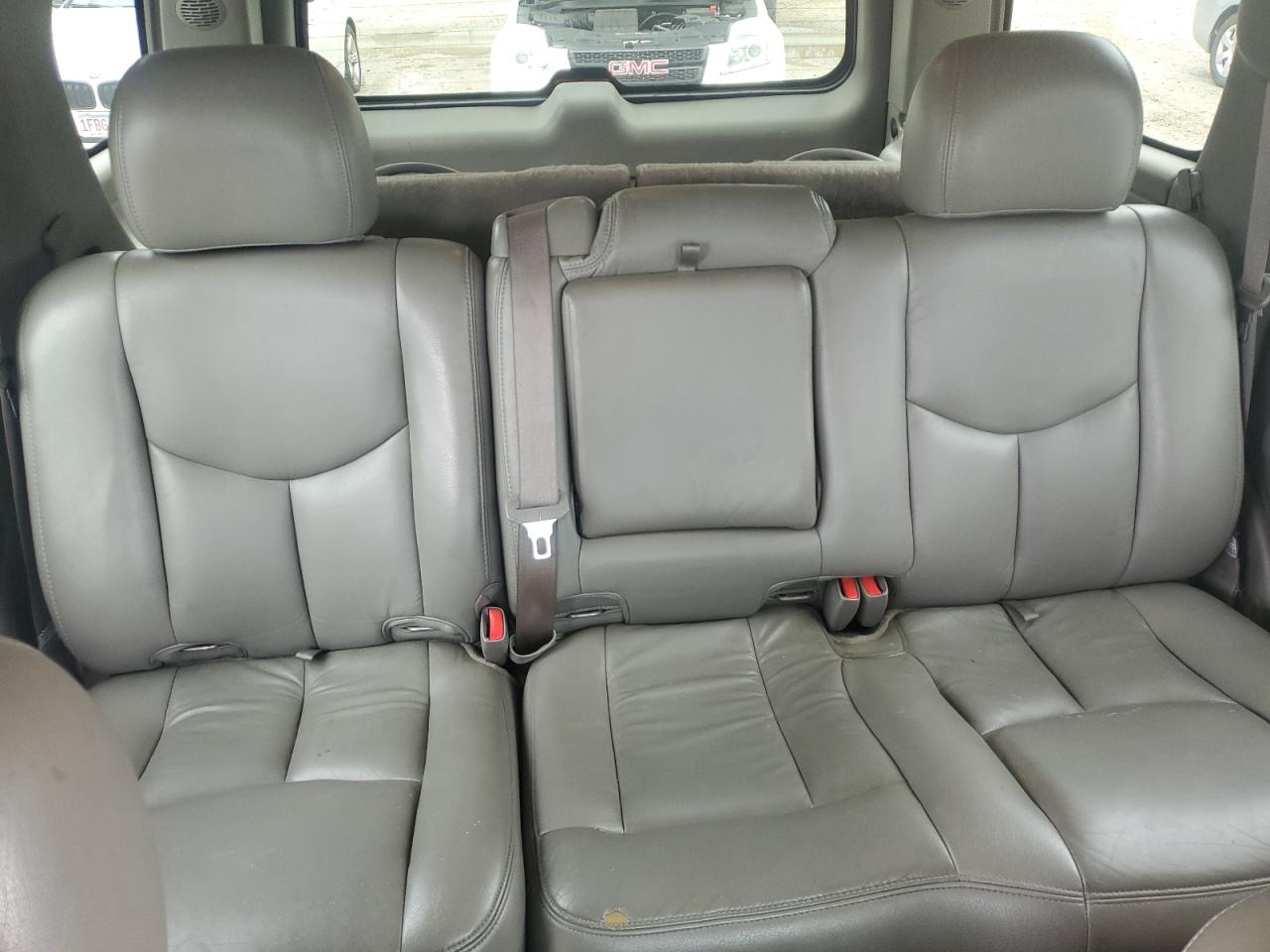 1GKEK13TX5R247321 2005 GMC Yukon