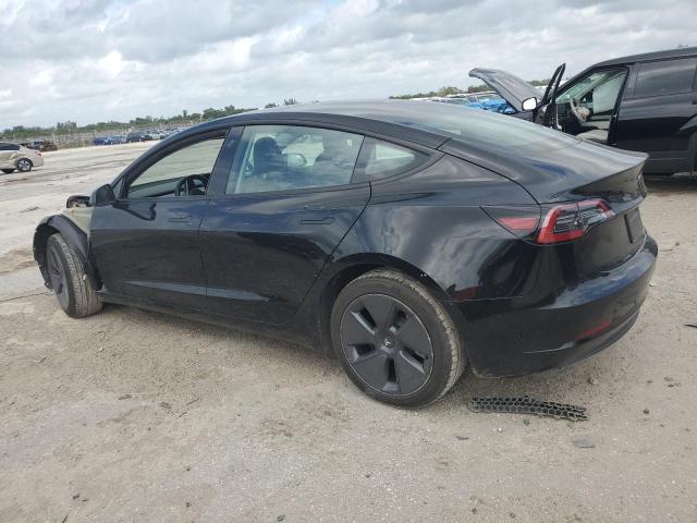  TESLA MODEL 3 2023 Czarny