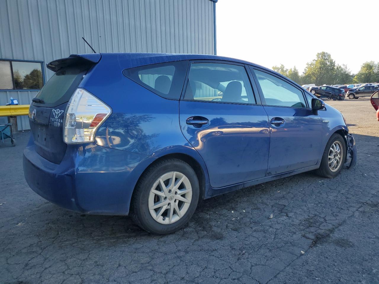 VIN JTDZN3EU2E3312929 2014 TOYOTA PRIUS no.3