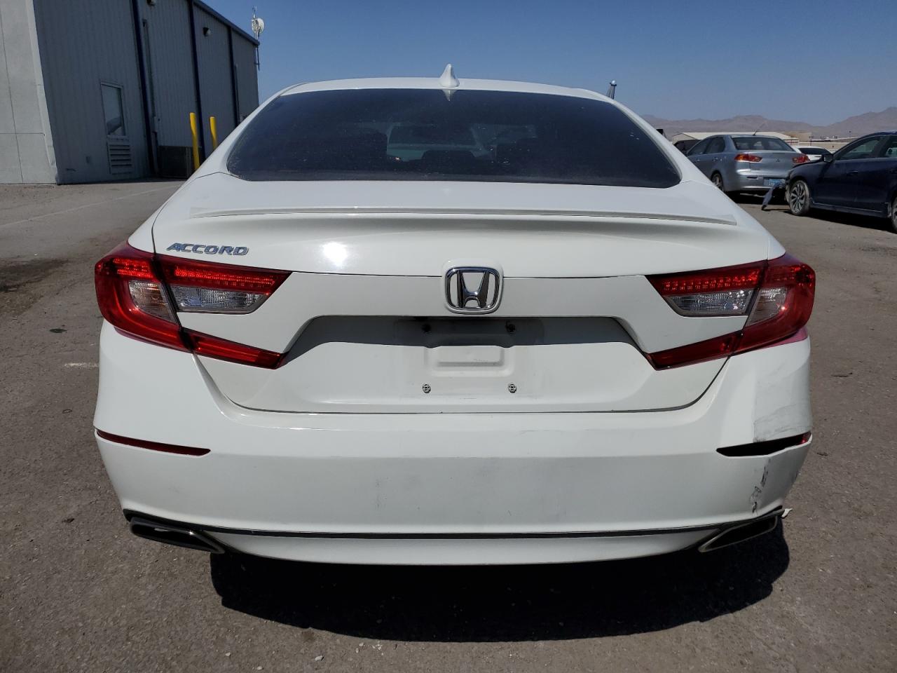 1HGCV1F38JA226984 2018 Honda Accord Sport