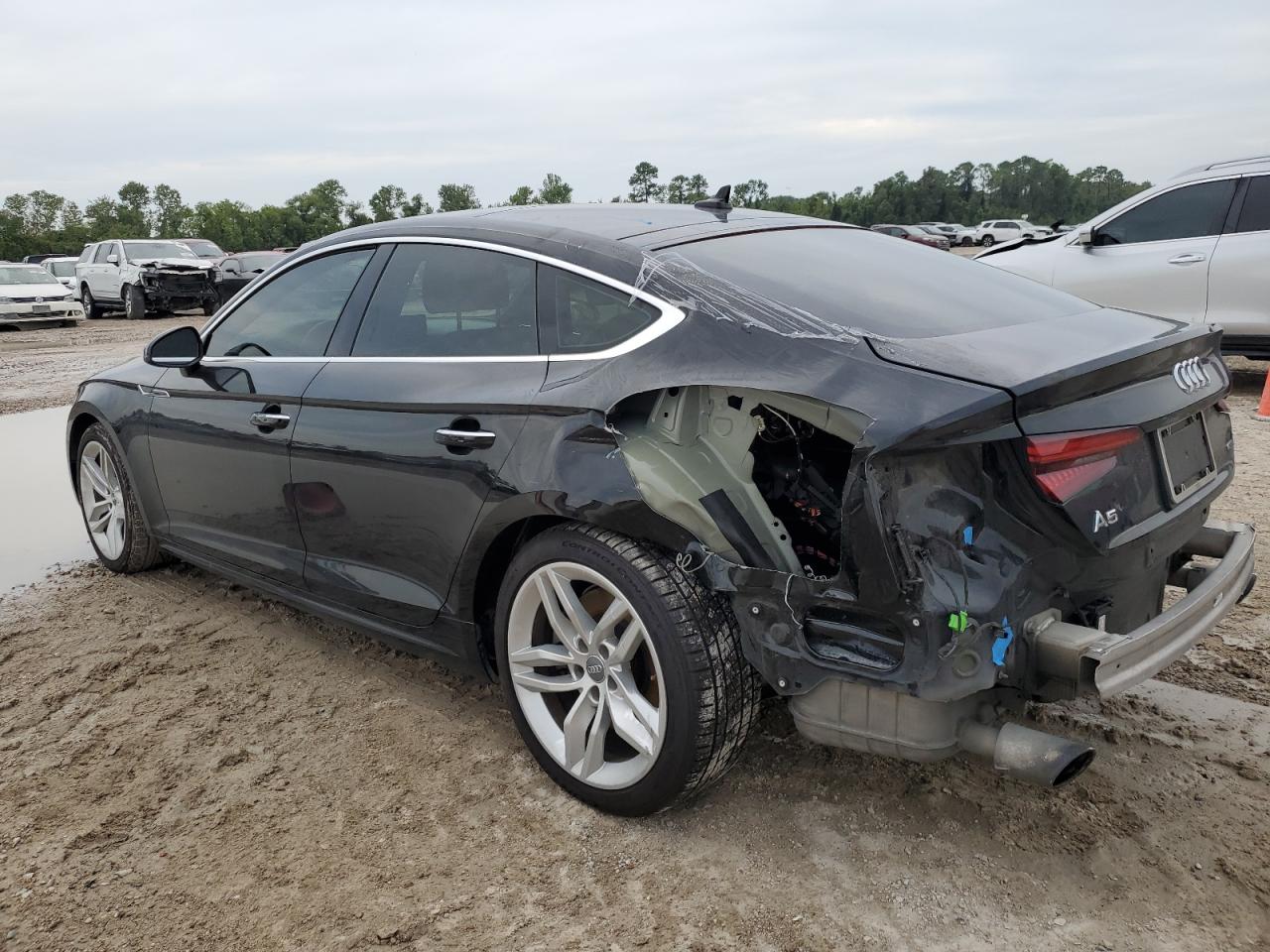 WAUANCF57KA008617 2019 AUDI A5 - Image 2