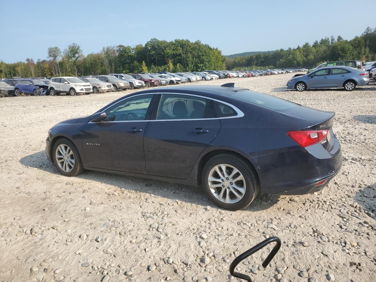2017 Chevrolet Malibu - Image 2